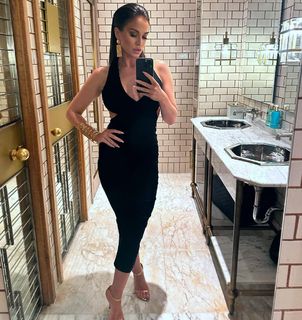 Vicky Pattison feet photo thumbnail