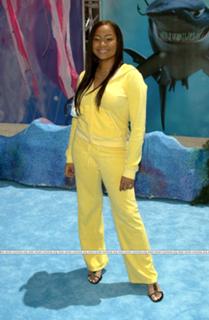 Raven-Symoné feet photo 3