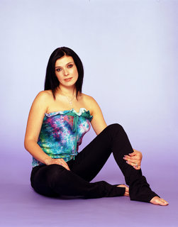 Kym Marsh feet photo thumbnail