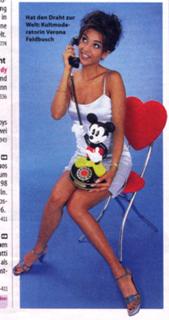 Verona Pooth feet photo thumbnail