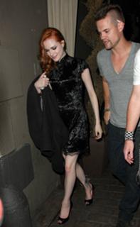Evan Rachel Wood feet photo thumbnail