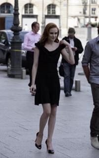 Evan Rachel Wood feet photo thumbnail