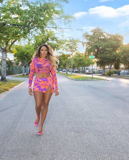 Angela Simmons feet photo thumbnail