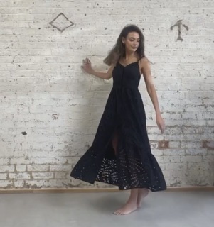 Michelle Keegan feet photo thumbnail