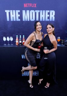 Rocsi Diaz feet photo thumbnail