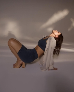 Lena Meyer-Landrut feet photo thumbnail