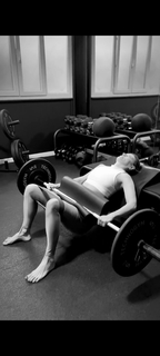 Federica Fontana feet photo thumbnail