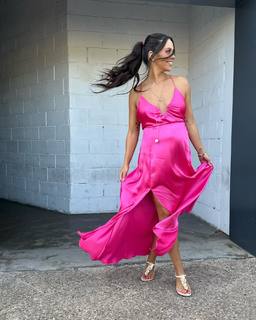 Cristina Pedroche feet photo thumbnail