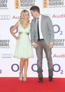 Luisana Lopilato feet photo thumbnail