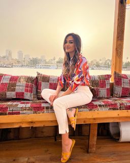 Giorgia Palmas feet photo thumbnail