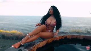 Nicki Minaj feet photo thumbnail