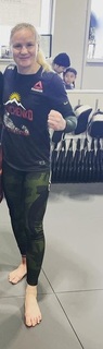 Valentina Shevchenko feet photo thumbnail