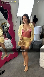 Natalie Noel Mariduena feet photo thumbnail