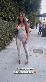 Qimmah Russo feet photo thumbnail