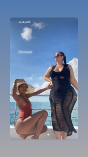 Karrueche Tran feet photo thumbnail
