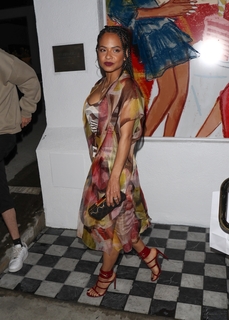 Christina Milian feet photo thumbnail