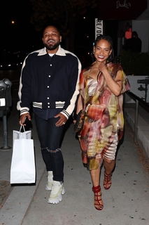 Christina Milian feet photo thumbnail