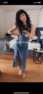 Shenae Grimes-Beech feet photo thumbnail