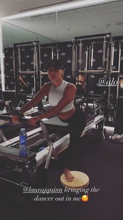 Francia Raisa feet photo thumbnail