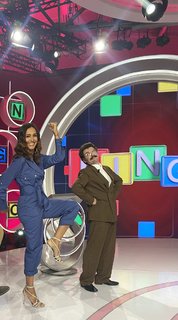 Caterina Balivo feet photo thumbnail
