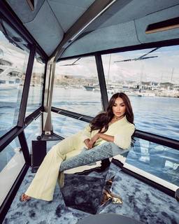 Kat Graham feet photo thumbnail