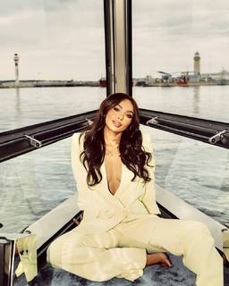 Kat Graham feet photo thumbnail