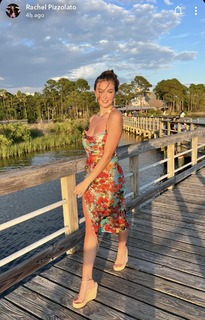 Rachel Pizzolato feet photo thumbnail
