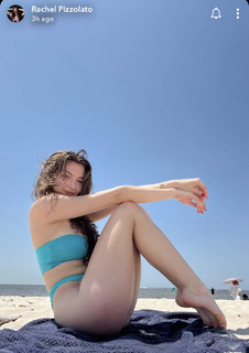 Rachel Pizzolato feet photo thumbnail