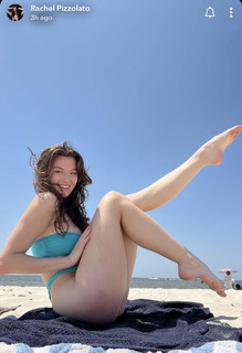 Rachel Pizzolato feet photo thumbnail
