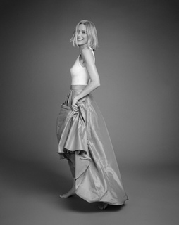 Naomi Watts feet photo thumbnail