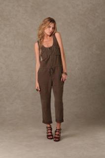 Martha Hunt feet photo thumbnail