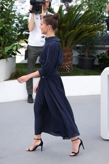 Alicia Vikander feet photo thumbnail