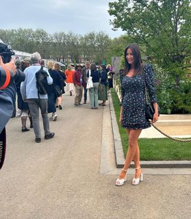 Lisa Snowdon feet photo thumbnail
