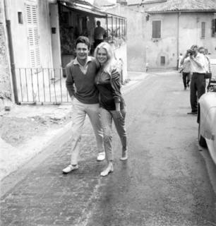 Brigitte Bardot feet photo thumbnail