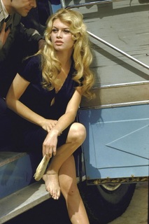 Brigitte Bardot feet photo thumbnail