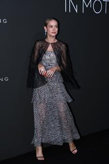 Brie Larson feet photo thumbnail