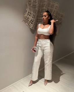La La Anthony feet photo thumbnail