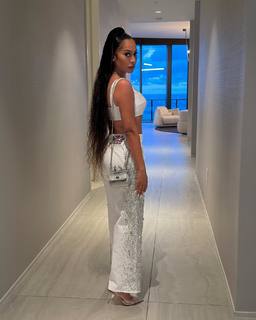 La La Anthony feet photo thumbnail