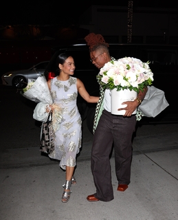 Christina Milian feet photo thumbnail