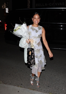 Christina Milian feet photo thumbnail