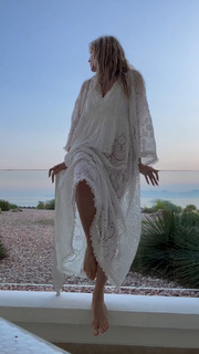 Heidi Klum feet photo thumbnail