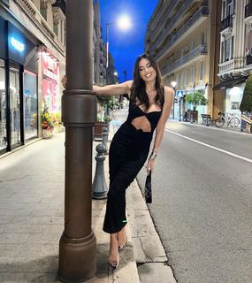 Elisabetta Gregoraci feet photo thumbnail