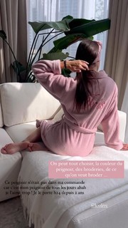 Iris Mittenaere feet photo thumbnail