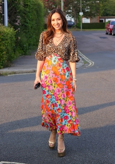 Myleene Klass feet photo thumbnail