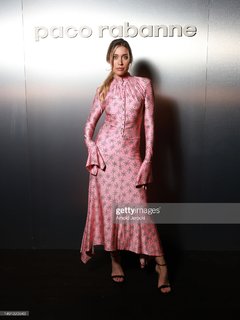 Ludovica Frasca feet photo thumbnail