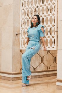 Sunny Leone feet photo thumbnail