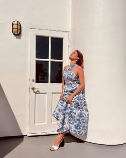 Eva Mendes feet photo thumbnail
