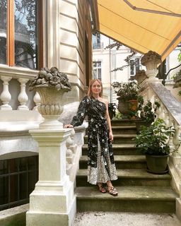 Sasha Alexander feet photo thumbnail