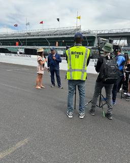 Danica Patrick feet photo thumbnail