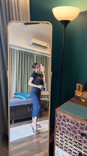 Anushka Sen feet photo thumbnail